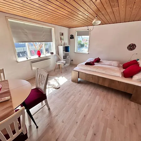 Stanza In Zona Turistica ヒアツハルス